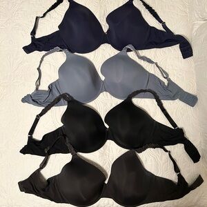 VGUC Bundle of Natori Pure Luxe Bras Size 38DDD